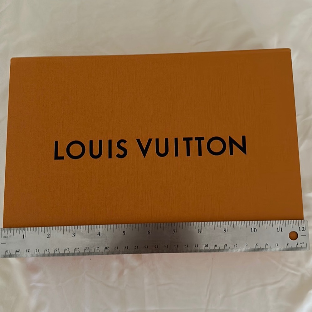 LV gift box